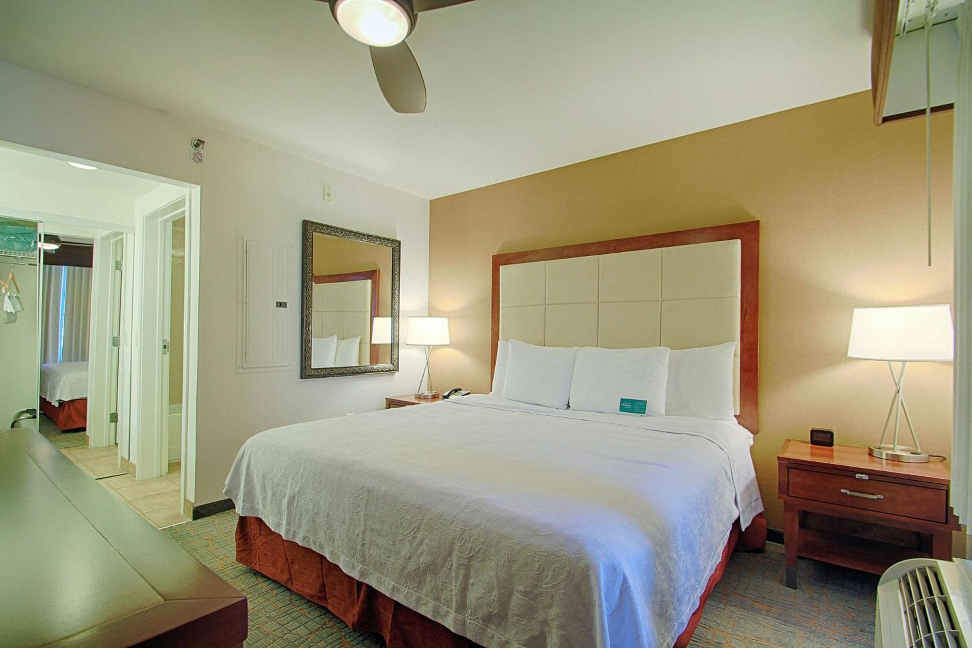 Suite 1 Chambre Lit King-Size - Non-Fumeurs