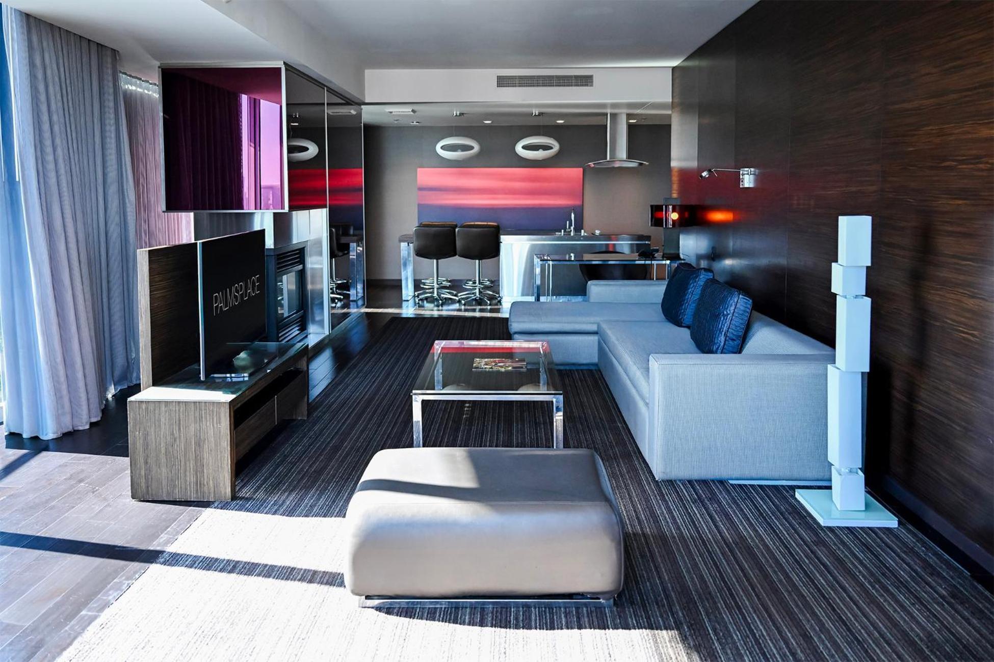 One-Bedroom Suite