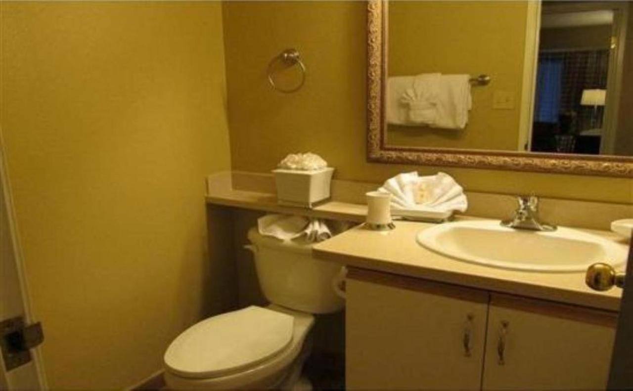 One-Bedroom Apartment NO RESORT FEE
