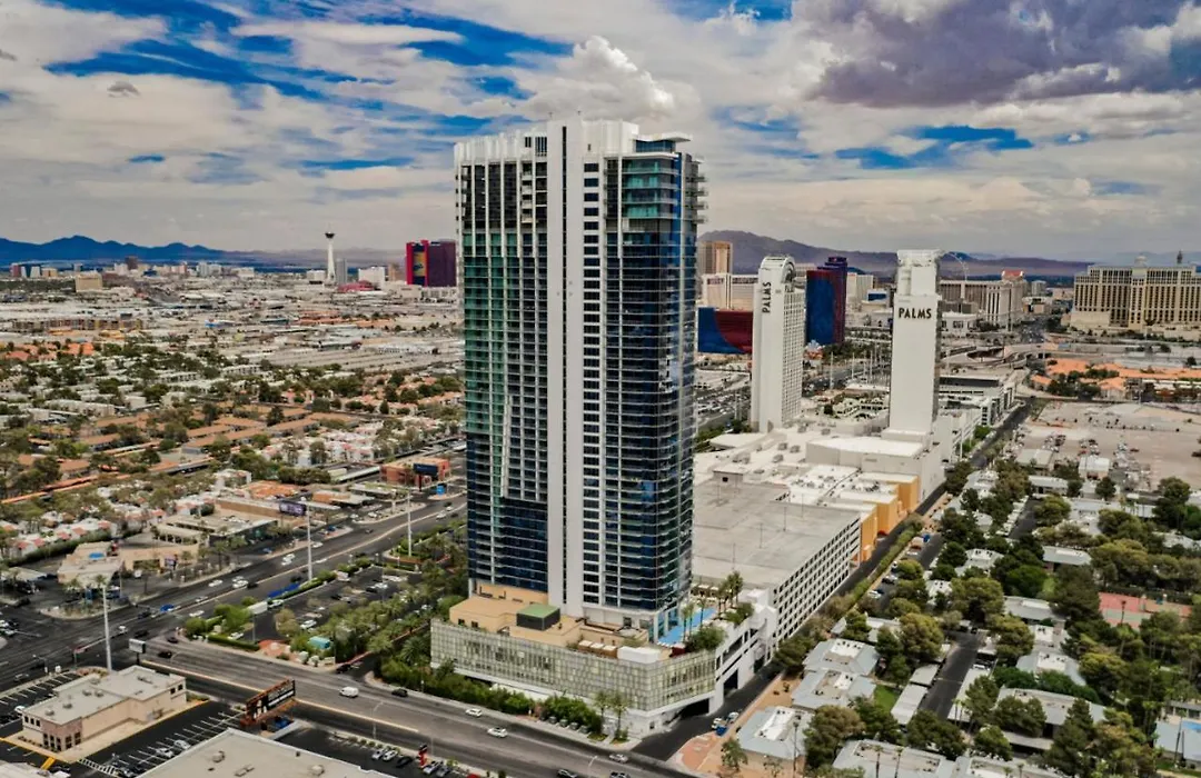 Stripviewsuites Two-Bedroom Con-Joined Exclusive Condo-1