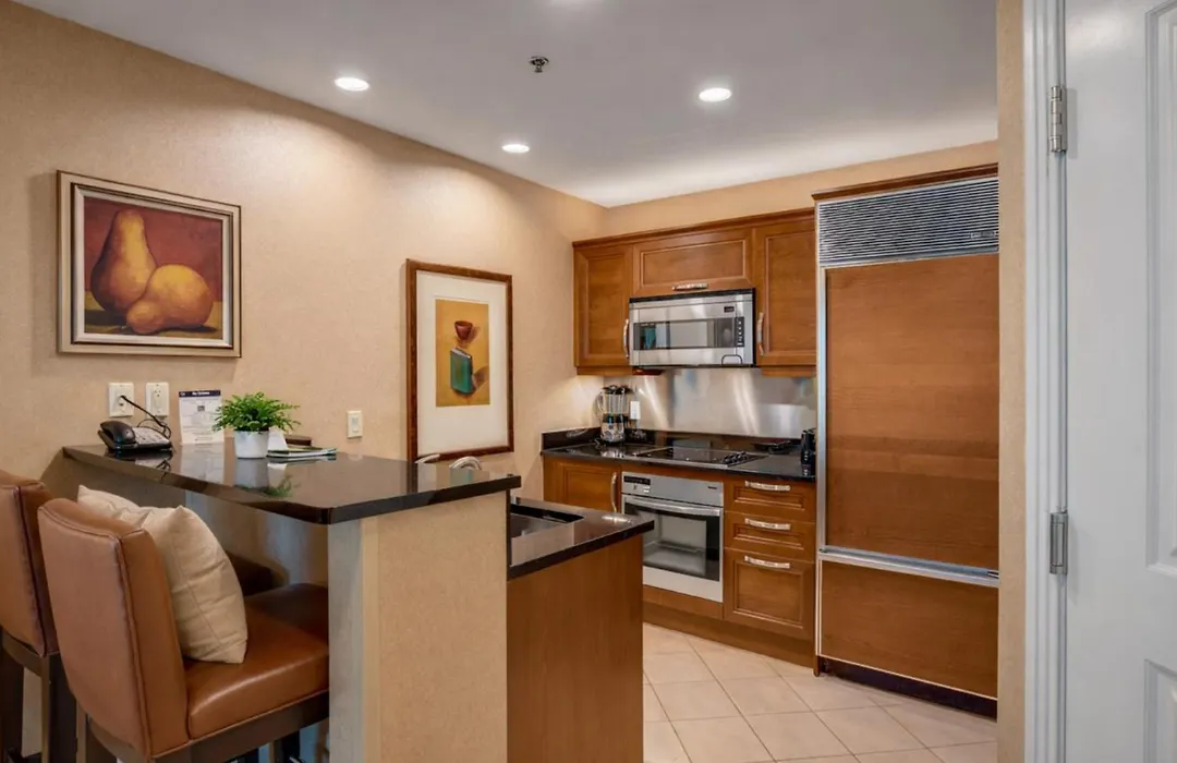 Mgm Signature 11Th Floor 2Br Combo Strip View No Resort Fee-1