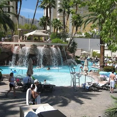 Mgm Signature Tower 1-2