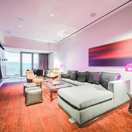 Intimo Palms Place Penthouse-2